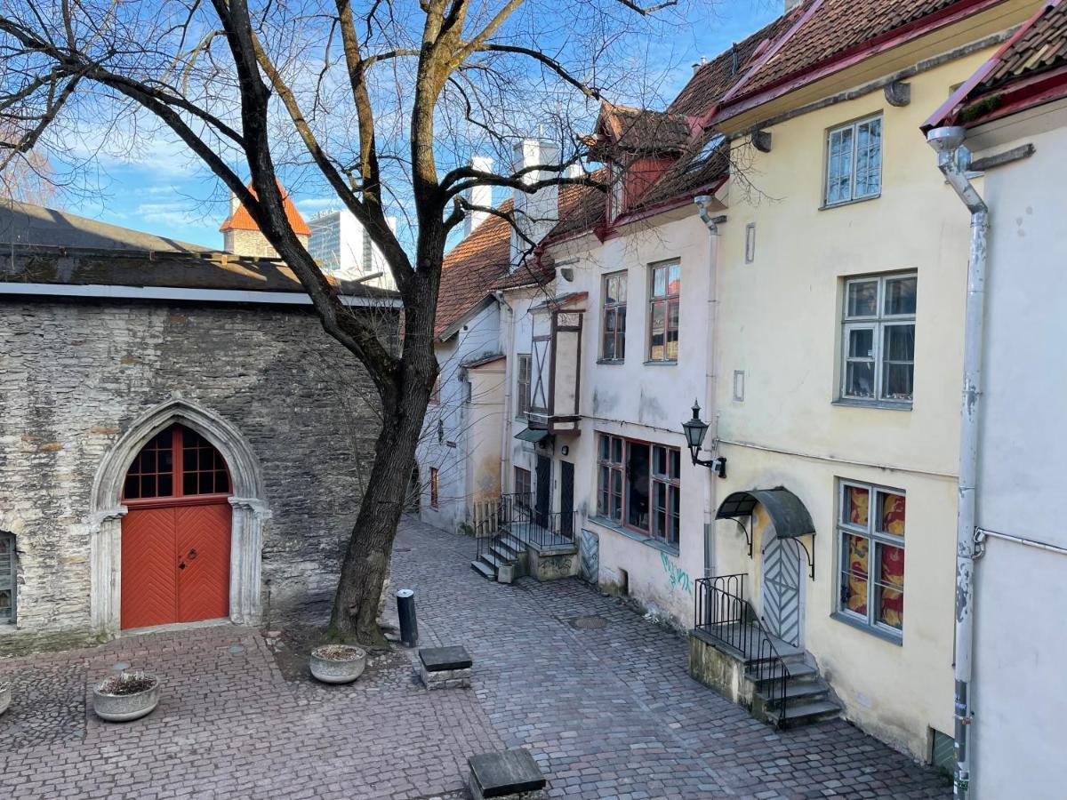 Old Town - Vene Apartment Tallinn Exteriör bild